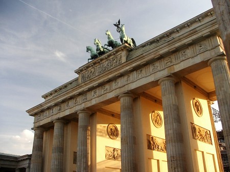 Brandenburger Tor, Berlin, Germany (source: pixelio.de)
